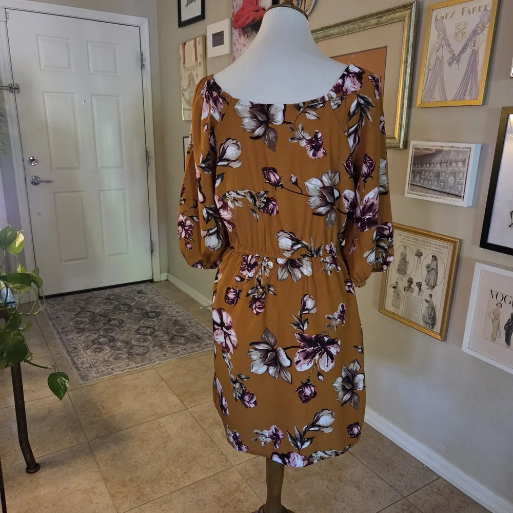Indulge In‎ Style Sienna Floral Mini Dress NEW